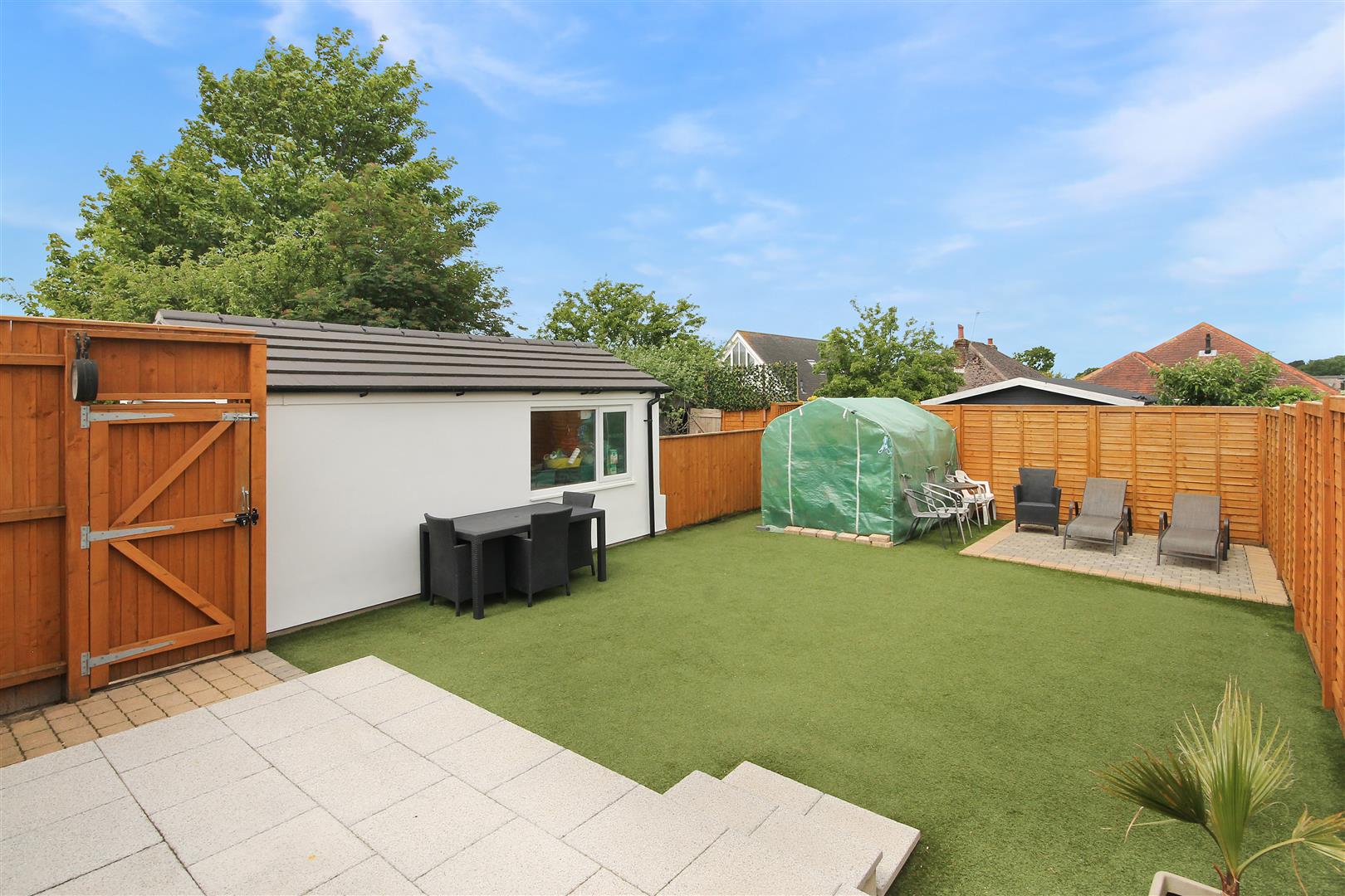 4 Bedroom House Dorchester Road, Oakdale, Poole